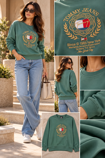 Tommy Women's Embroidered Crewneck Sweatshirt