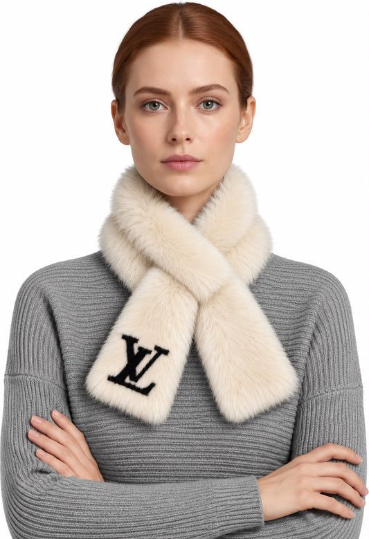 LV Women's Faux Fur Scarf